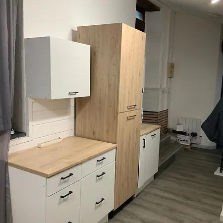 Grand T3 Wifi 2 82m2 Centre Stationnement Devant Le